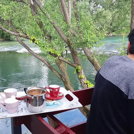 Riverview - Mostar Appartement Buna
