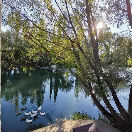 Riverview - Mostar Lägenhet